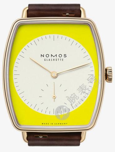 NOMOS-Lux Zikade941腕表黄色表底盖