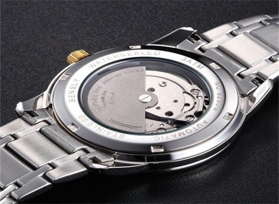 卡西欧手表保养如何保养金属手表带