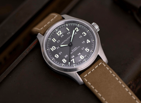 汉密尔顿卡其色Field Titanium Automatic