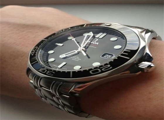 欧米茄(Omega)Seamaster Diver 300m