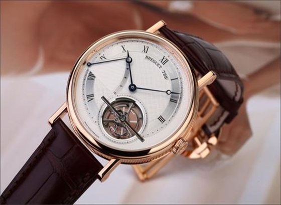 宝gue（Breguet）传统GMT手动上链40毫米评测