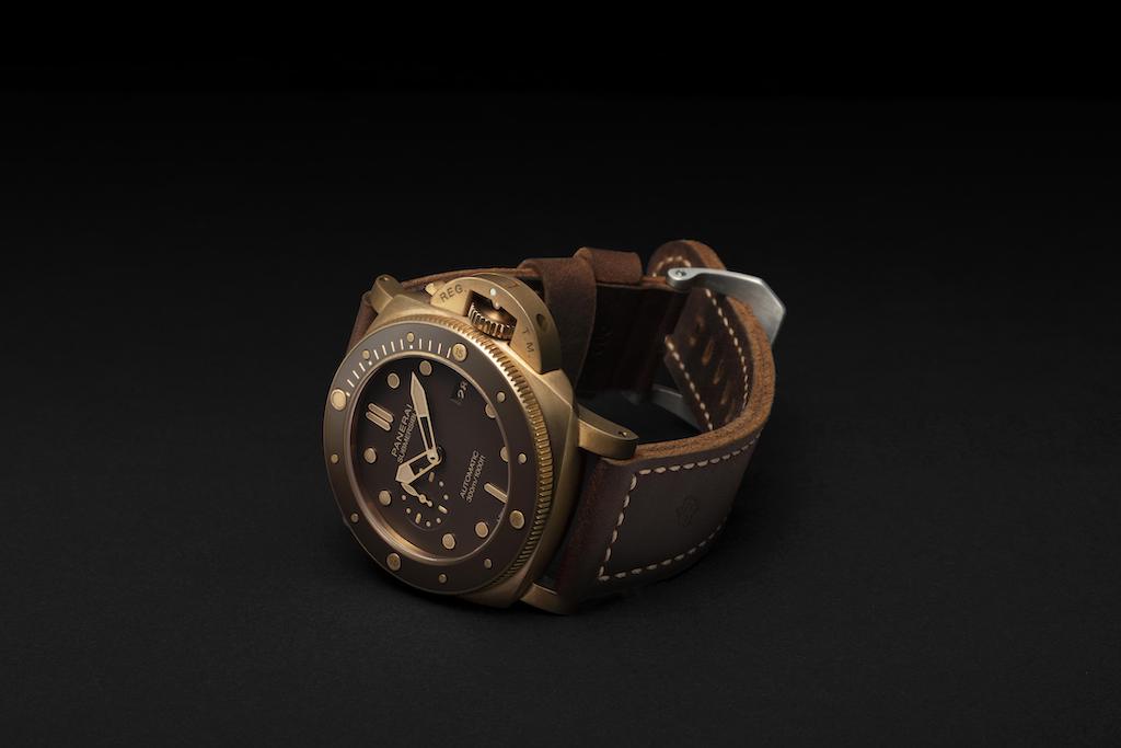 沛纳海(Panerai)潜水野马PAM00968