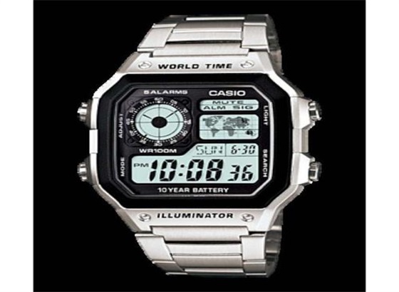 卡西欧运动齿轮男士世界时间手表