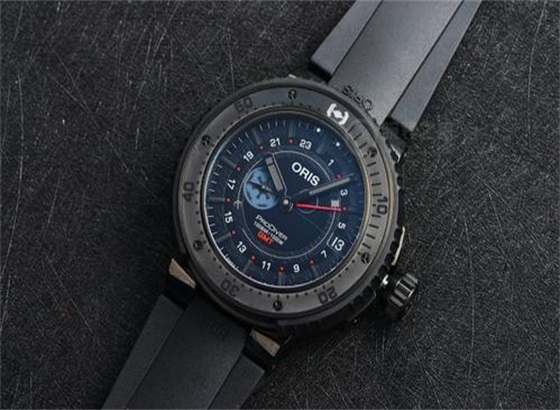 豪利时(Oris)Divers 65计时码表