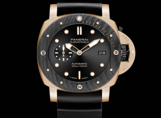 沛纳海潜水式Panerai Submersible Goldtech Orocarbo