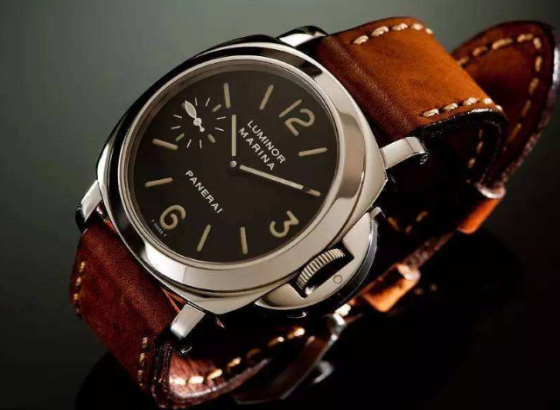 沛纳海（Panerai）Ferrari Granturismo Rattrapante系列