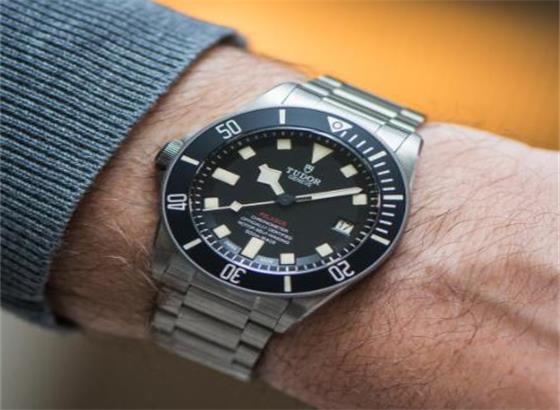 帝陀Pelagos LHD