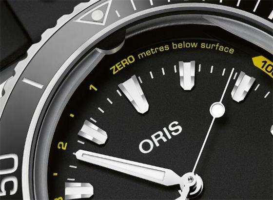 豪利时（Oris）推出第二代Aquis深度计潜水表