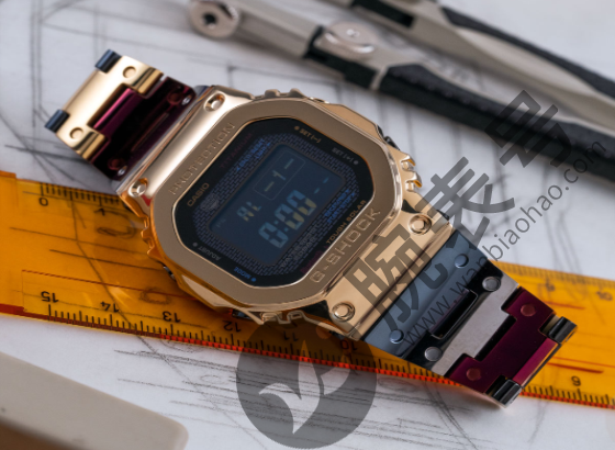 卡西欧 G-Shock GMW-B5000TR-9ER系列