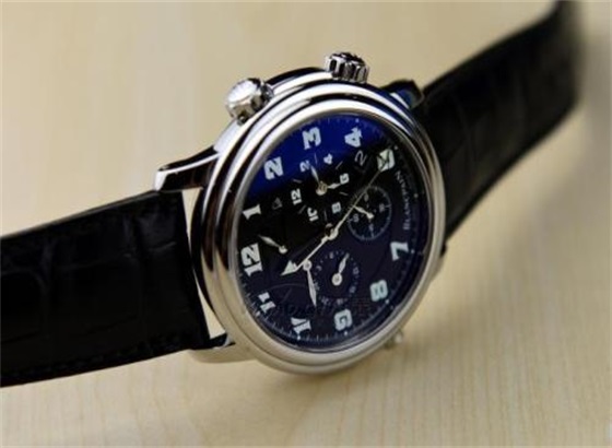 ​宝珀手表的表带怎样保养清洁？