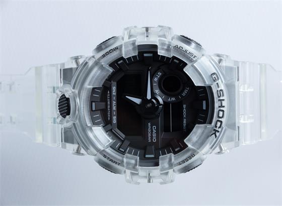 来自卡西欧G-Shock透明包装:透明GA700SKE-7A的价值和乐趣