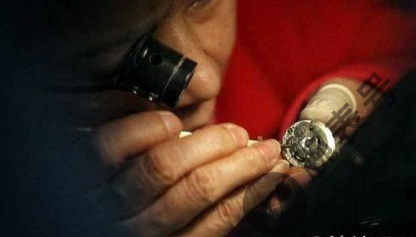 艾米龙手表表把头掉了如何处理