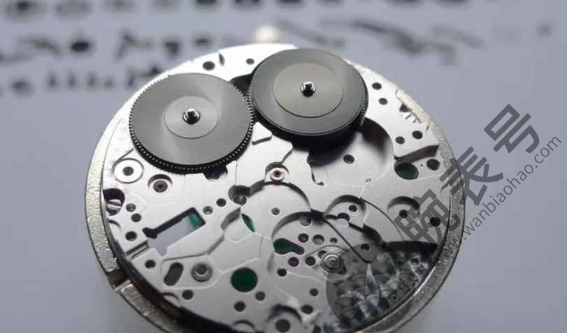 艾米龙手表走时误差多少