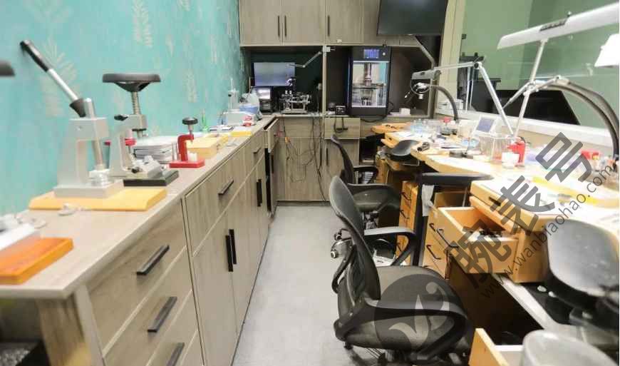 美度手表进水起雾解决办法