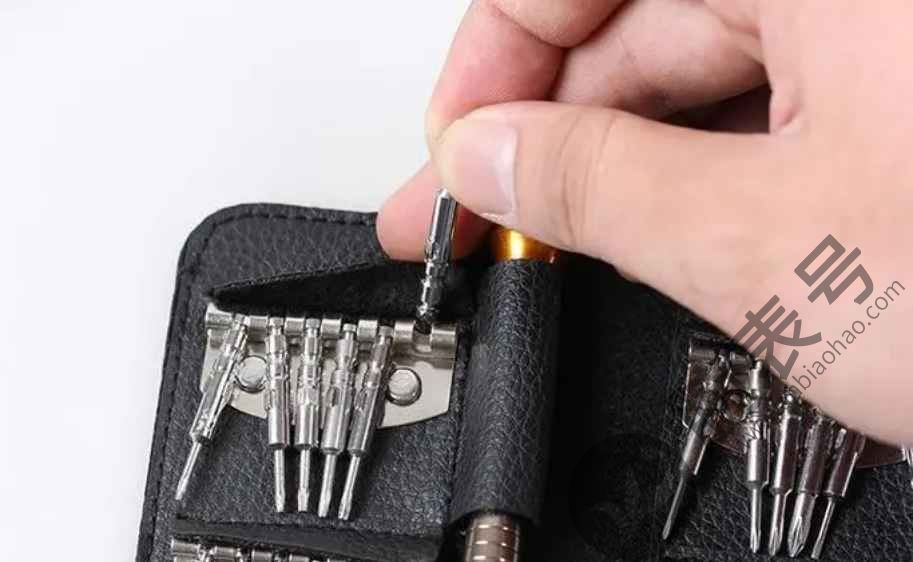 宇舶手表表带掉漆怎么回事儿